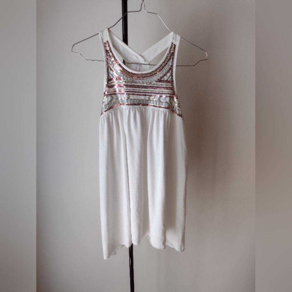 No Boundaries sequined flowy tank